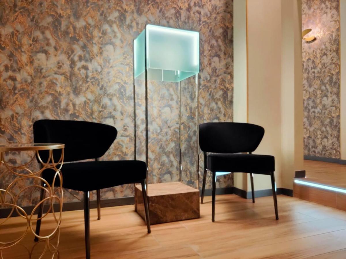 Intomilan Galleria Duomo I Boutique & Design Aparthotel Ngoại thất bức ảnh